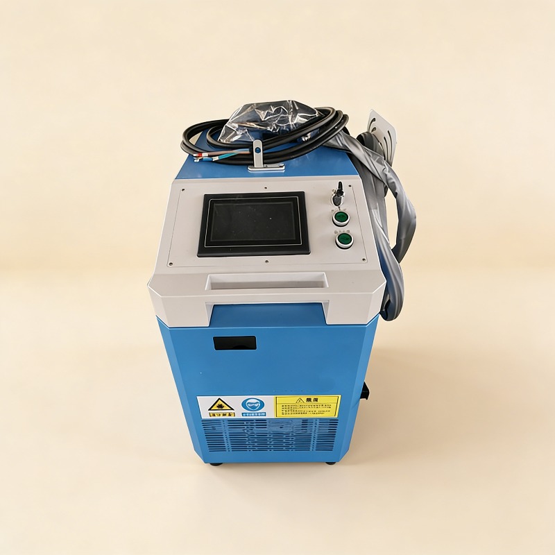 آلة تنظيف بالليزر النبضي 3 في  - مراجعة Industrial Laser Cleaning Machine وسعره