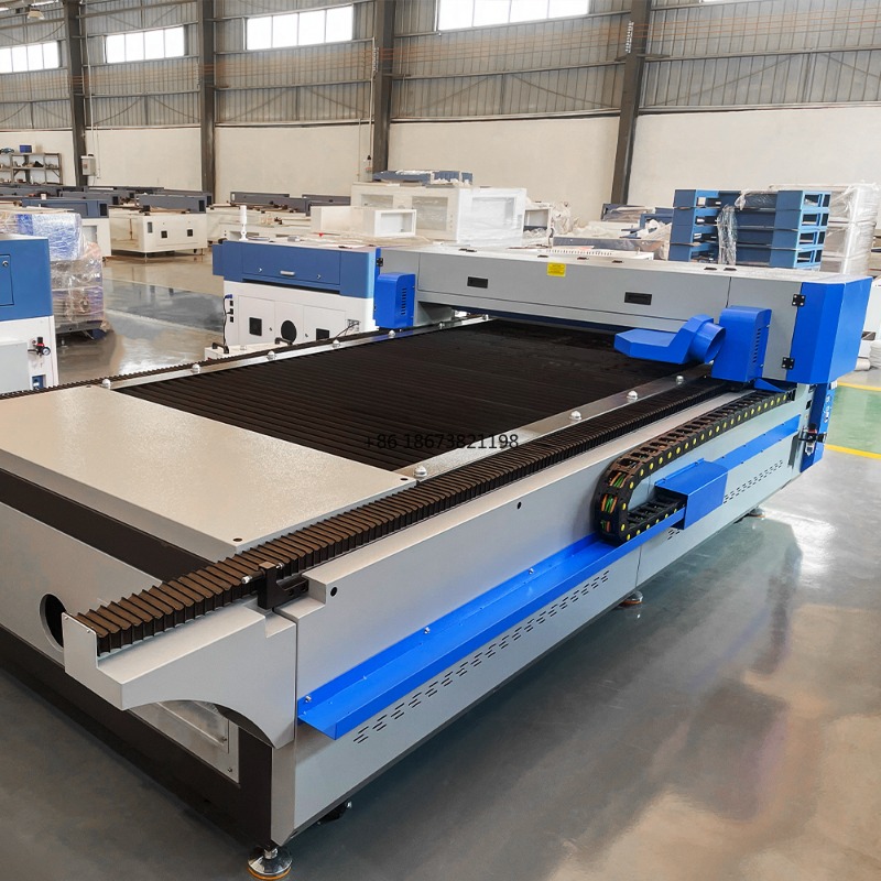 آلة قطع ونقش بالليزر CNC أوتوم - مراجعة Acrylic Cutting Machine وسعره
