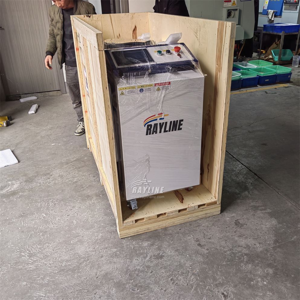 آلة تنظيف بالليزر صناعية بقوة  - مراجعة Industrial Laser Paint Remover وسعره